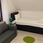 Daire Unterkuenfte Nahe Einfelder See, Neumünster