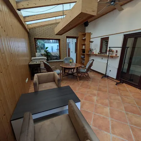 Διαμέρισμα Ruhige Unterkuenfte Nahe Einfelder See, Perfekt Fuer Erholung Und Arbeit Neumünster