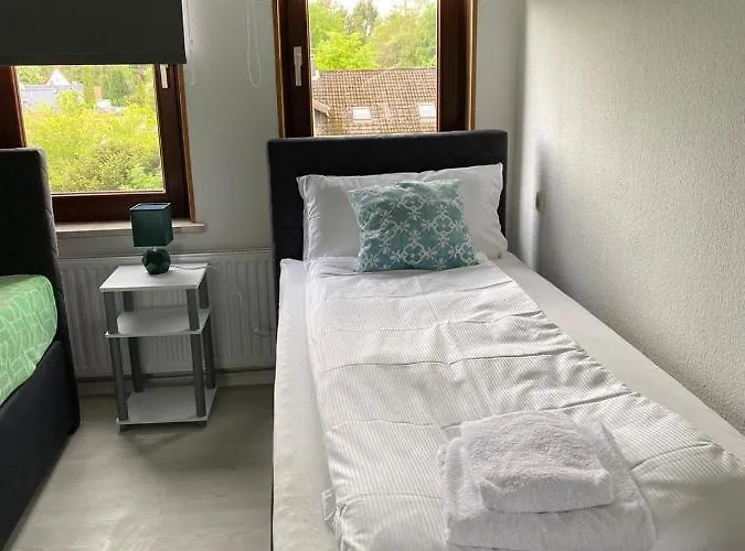 شقة Unterkuenfte Nahe Einfelder See,