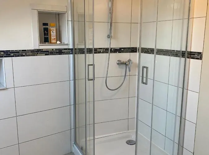 Unterkuenfte Nahe Einfelder See,